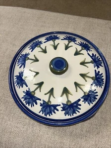 Louisville Stoneware Bachelor Button 4 Qt Round Casserole & Lid RARE Size VTG - Picture 1 of 8