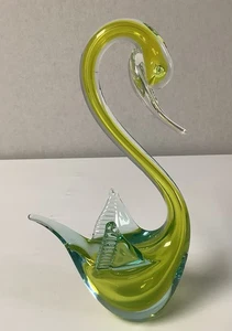 Murano Style Glass Swan Large Green and Yellow - Picture 1 of 7
