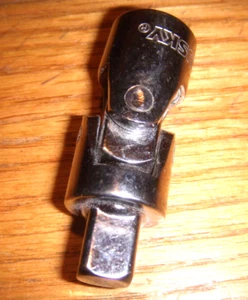 HUSKY 3/8" X 3/8  SWIVEL SAE   NEW CHROME - Picture 1 of 1