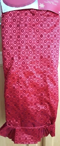 Jaclyn Smith 52"  Red with Red Snowflakes Tree Skirt - NIP! - Picture 1 of 5
