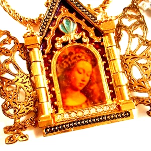 Collar Colgante de Cadena De Colección Dulce Romance Tono Dorado Elegante Puerta de Apertura Religiosa - Imagen 1 de 10
