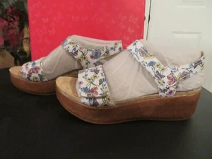 *NEW Womens Fine & Dandy Alegria Tamsyn Sandals, 6 / 6.5  36 - Picture 1 of 3