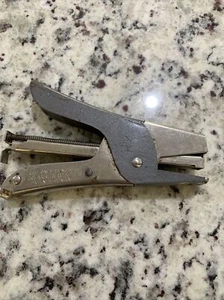 VINTAGE STAPLER Arrow Fastener Co Gray Plier Stapler S66 Office tool Squeeze - Picture 1 of 5