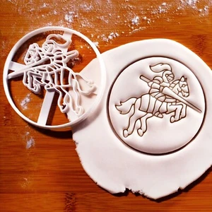 Knight on Horse cookie cutter - Medieval fantasy warrior dragon renaissance - Picture 1 of 5