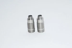 TEAM XRAY ALU FRONT SHOCK BODY - HARD COATED - V3 (2) XR368120 - Picture 1 of 1