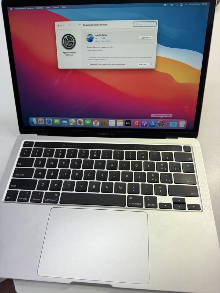 APPLE MACBOOK PRO 13" 2020 i5 2.0GHZ TOUCHBAR RAM 16GB SSD 512GB 4 THUNDERBOLT - Immagine 1 di 4