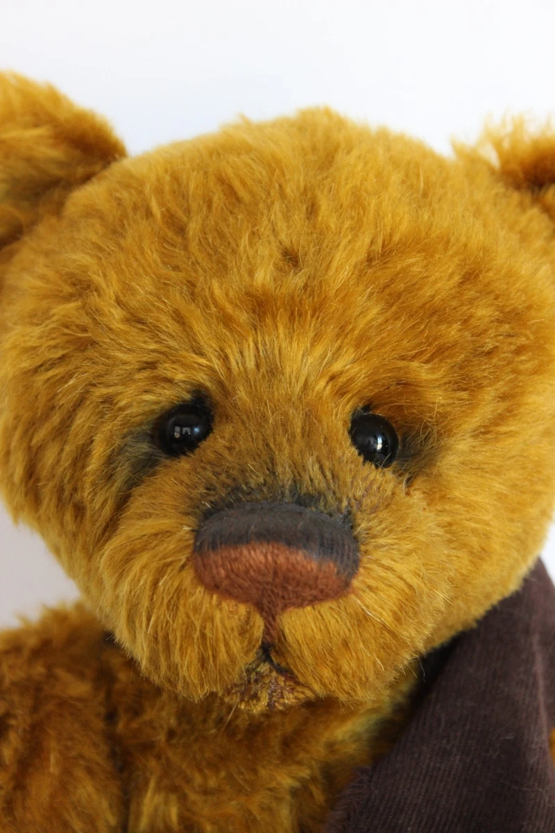 Charlie Bears Cuddle Cubs – Kuscheliges Nashorn-Baby Als Plüsch-Spielzeug & Sammlerstück Für Afrika-Safari-Fans