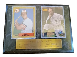 THE IRON MEN CAL RIPKEN JR. & LOU GEHRIG WANDRELIEF MIT ECHTHEITSZERTIFIKAT BASEBALL KARTEN - Bild 1 von 3