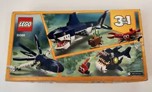 Lego Creator Deep Sea Creatures 31088 Transforms Shark & Crab To Squid To Fish - Picture 1 of 4