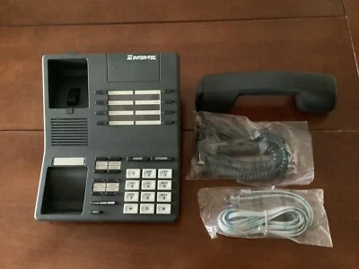 Refurbished Inter-Tel Mitel Axxess Digital Phone 520.4300 With Handset And Cords - Image 1 of 4