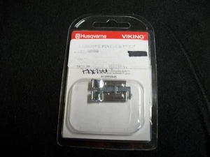 Husqvarna Viking 412992845 3 ranuras pasador pie con placa ¡NUEVO! genuino - Imagen 1 de 2
