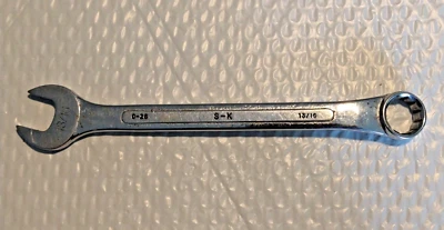 S-K TOOLS USA C-26, 13/16" COMBINATION WRENCH, 12-POINT, 9.75" LONG. - Image 1 of 4