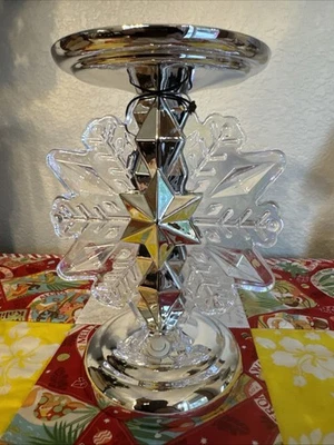 NEW Snowflake LED Light Up 3-Wick Candle Pedestal Bath & Body Works Silver - Image 1 of 4