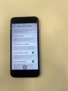 Apple iPhone SE 3rd Gen 128GB Unlocked- For Parts or Repair- READ - Afbeelding 1 van 5