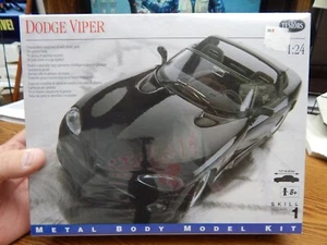 TESTORS 178 DODGE VIPER CAR MODEL KIT NEW IN SEALED BOX 1/24 SCALE - Picture 1 of 1