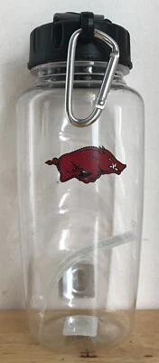 Arkansas Razorbacks 24 унц пластиковая бутылка стакан новый - Изображение 1 из 3