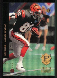 1994 SP #16 Darnay Scott RC - Picture 1 of 2