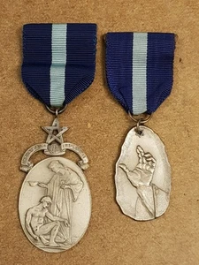2 x Vintage Awarded Royal Masonic Hospital Freemason Jewels - Awarded - Picture 1 of 10
