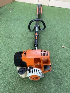 STIHL HL100 PETROL LONG REACH HEDGE CUTTER/TRIMMER - Picture 1 of 21