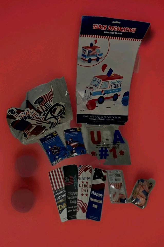 PATRIOTIC HOLIDAY PHOTO BOOTH AND PARTY KIT NEW - Image 1 of 4