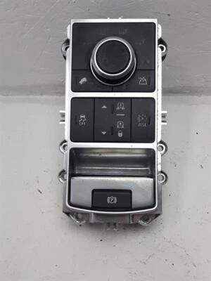 2015 LAND ROVER RANGE ROVER VOGUE 5 DOOR ESTATE  Gear Shift Paddle/Paddles - Image 1 of 4
