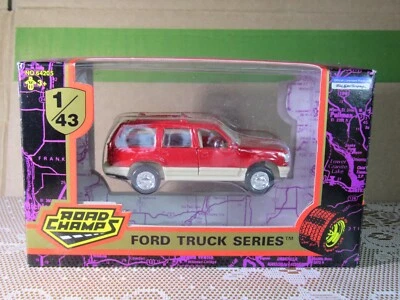 800X Road Champs 64205 Ford Explorer 1:43 Nuovo + Scatola Ford Truck Series - Immagine 1 di 4