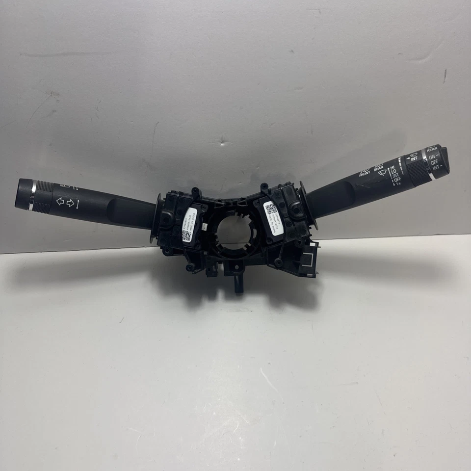 Interruptor combinado de columna de dirección Cadillac SRX 2013-2016 OEM 23440969 Foto 1 de 4