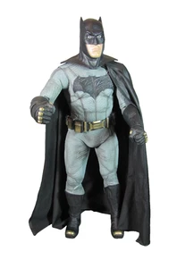 Neca Batman V Superman Dawn Of Justice Batman ¼ Scale DC Comics Action Figure 19 - Bild 1 von 13