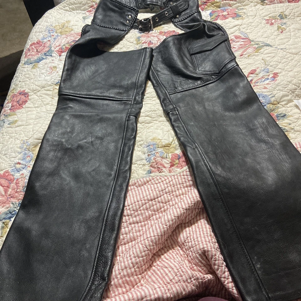 Первоклассный черный кожаный Chaps большой мужчин - мотоциклиста, ролевые игры, костюм - Изображение 1 из 4