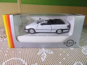 665Z Vintage Gama 51026 Deutschland Opel Astra F Cabriolet 1991 Weiß 1:43 + Box - Bild 1 von 19