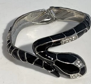 Vintage Armband 80er Jahre Schlange silberfarben schwarz Emaille Strass aufklappbar - Bild 1 von 4