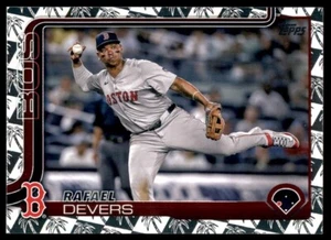 Lámina de entrenamiento de primavera 2025 Topps Baseball #285 Rafael Devers - Imagen 1 de 2