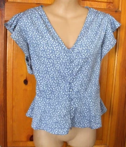 NEW LOOK' BLUE & WHITE FLORAL FRILLED SLEEVELESS PEPLUM BLOUSE SIZE 16 - Picture 1 of 2
