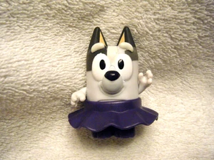 BLUEY Figur BALLERINA MUFFIN mit lila Rock BALLET Cousin 2" nie benutzt RAR! - Bild 1 von 3