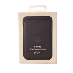 Apple iPhone FineWoven Wallet with MagSafe MA6W4ZM/A - Black New Sealed! - Zdjęcie 1 z 2