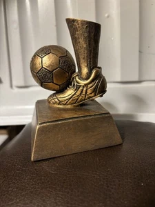 Vtg Soccer Resin Award Trophy, 4” Tall Player Kicking Ball On Foot Nos - Picture 1 of 8