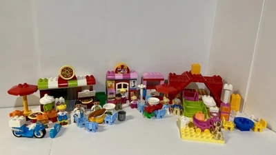 Огромный смешанный лот LEGO Duplo город пиццерия кафе и семейный дом 5639 деталей и деталей - Изображение 1 из 4