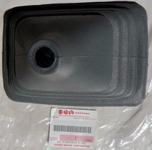 NEW!! Shift Boot, Gray | 1989-1991 Geo Metro Suzuki Swift and Convertible | OEM - Picture 1 of 7
