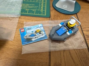LEGO 30011 30012 5626 2627 CITY BUNDLE 100% COMPLETE WITH INSTRUCTIONS - Picture 1 of 4