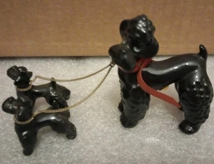 Vintage Goebel Black Poodle Mother and 2 Puppies on Chains - Picture 1 of 8