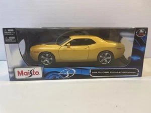 2006 Dodge Challenger Concept in 1/18 Scale Diecast by Maisto - Picture 1 of 7