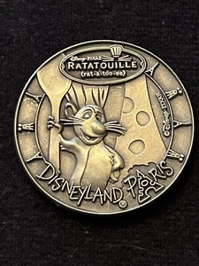 Disney DLP Medal Ratatouille Remy Chef Hat Bronze Coin Medallion - Picture 1 of 2