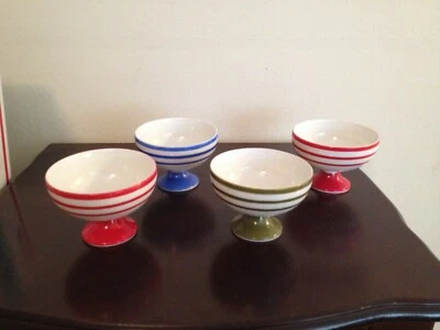 LOTE DE 4 TAZAS DE DESIERTO VINTAGE RAYAS CARAMELO ROJO NARANJA AZUL Y VERDE Foto 1 de 4