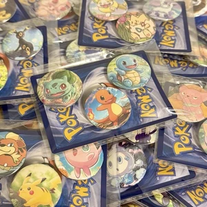 Botones Pokémon personalizados hechos a mano | Seis botones Pinback de 1,25” | Surtido aleatorio - Imagen 1 de 3