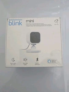 Blink Mini | Cámara de seguridad para mascotas enchufable interior, 1080p nueva y sellada - Imagen 1 de 2