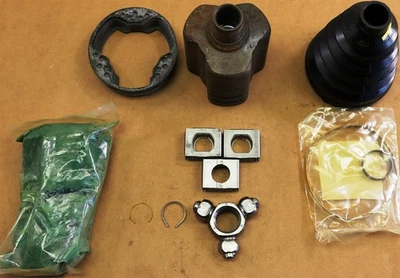 Carcasa de suspensión de eje de transmisión delantera Pontiac 26044399 KIT DE JUNTA CV izquierda GM OEM Foto 1 de 4