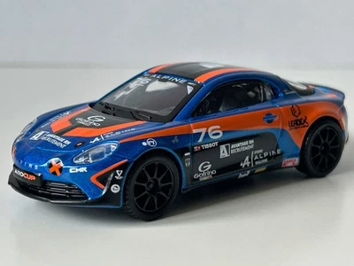 2018 Alpine A110 Cup 76 carro de corrida francês modelo de rali fundido escala 1:43 Bburago - Imagem 1 de 4