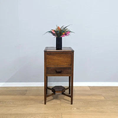 Edwardian Arts & Crafts Tall Sewing Table Stand - Image 1 of 4