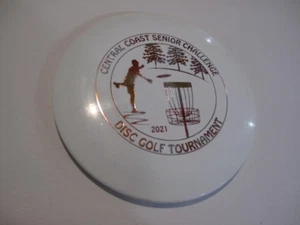 NEU 2021 DGA UNBEKANNTER FORM DRIVER SCHRIFTZUG AUF DER RÜCKSEITE...HABE KEINE AHNUNG DISC GOLF - Bild 1 von 3