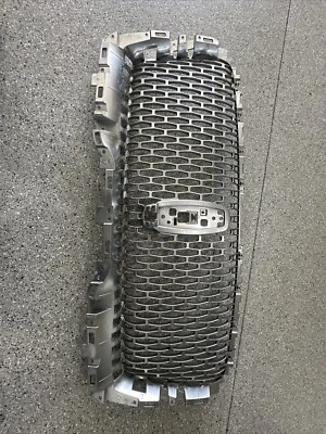 Used 2018 2019 2020 2021 Lincoln Navigator Front Upper Grille JL7B-8200-BEW OEM Foto 1 de 4